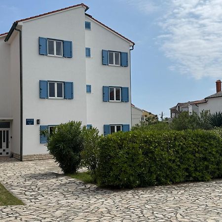 Apartman Theresa Barbat na Rabu Buitenkant foto