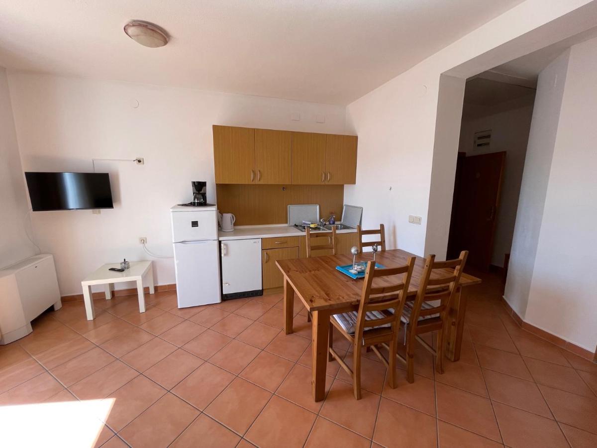 Apartman Theresa Barbat na Rabu Buitenkant foto